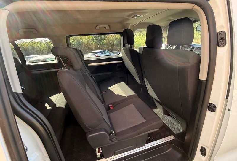 Toyota Previa • 2018 • 100,000 km 5