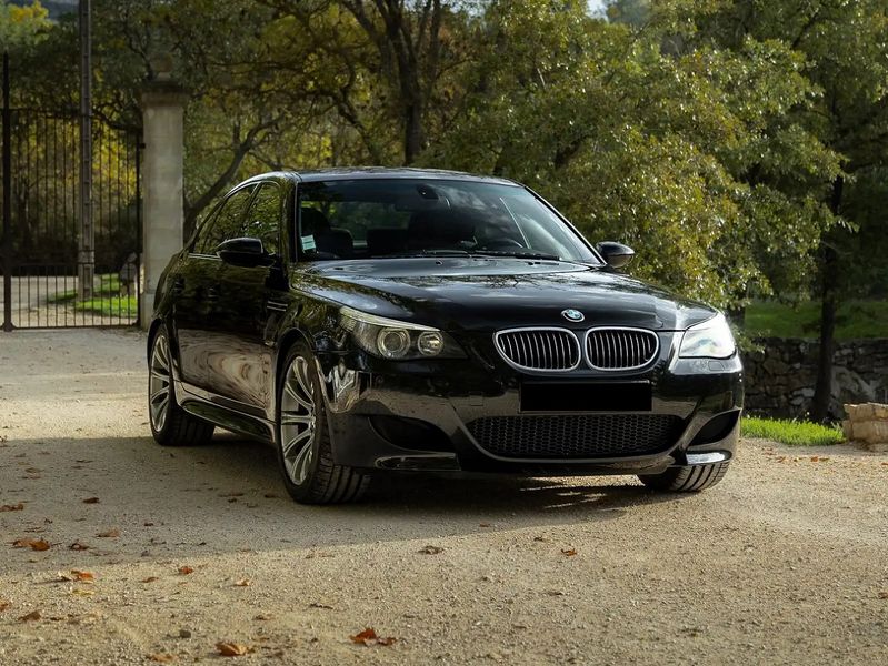 BMW 5 Series • 2007 • 137,700 km 5