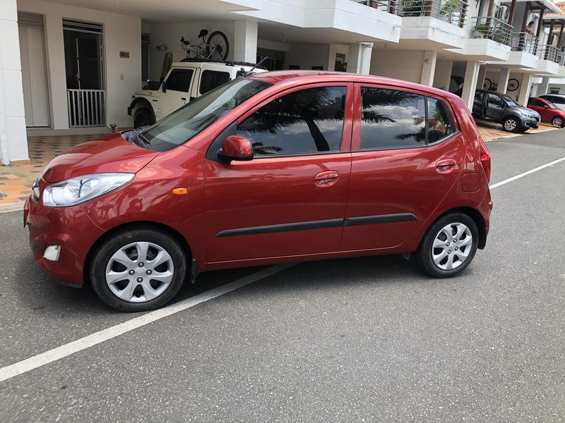 Hyundai i10 • 2013 • 99,725 km 11