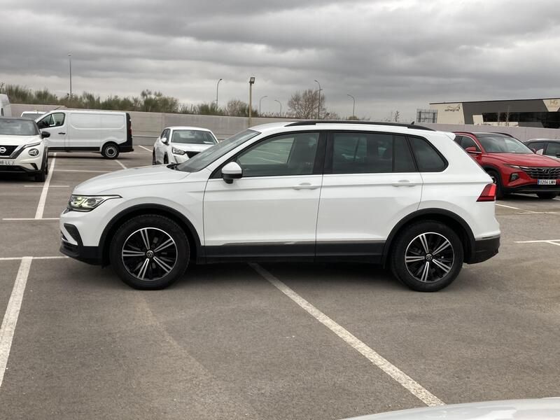Volkswagen Tiguan • 2021 • 66,381 km 2