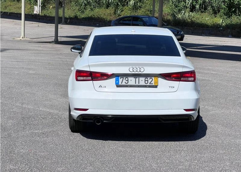 Audi A3 • 2017 • 250,000 km 6