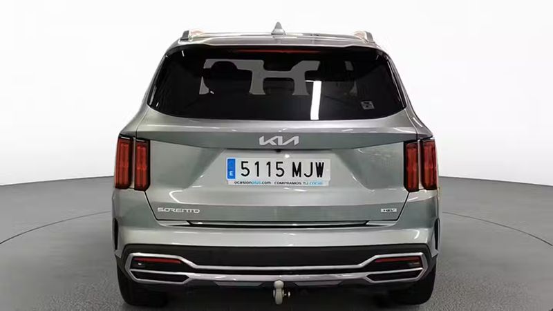 Kia Sportage • 2023 • 36,414 km 8