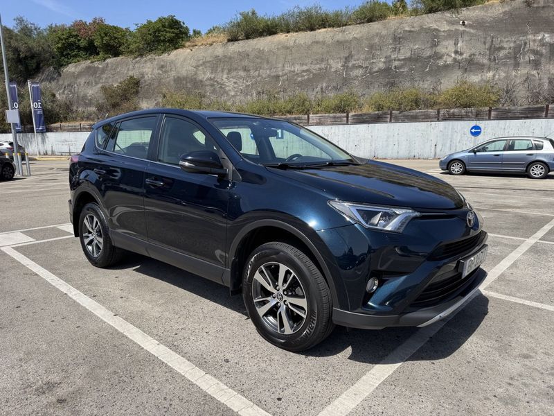 Toyota RAV4 • 2018 • 129,000 km 8