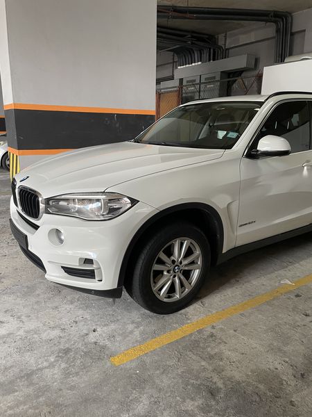 BMW X5 • 2016 • 84,000 km 2