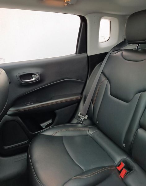 Jeep Cherokee • 2019 • 50,000 km 5