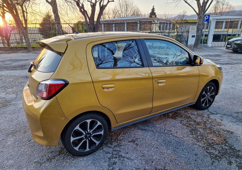 Mitsubishi Space Star • 2020 • 35,000 km 6