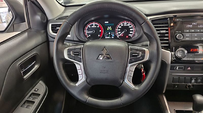 Mitsubishi L200 • 2022 • 31,986 km 13