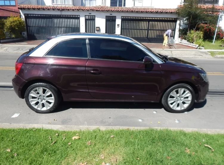 Audi A1 • 2012 • 120,000 km 4