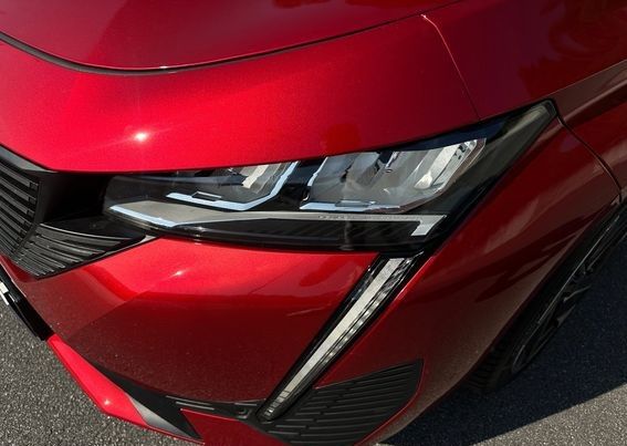 Peugeot 308 • 2024 • 8,300 km 17