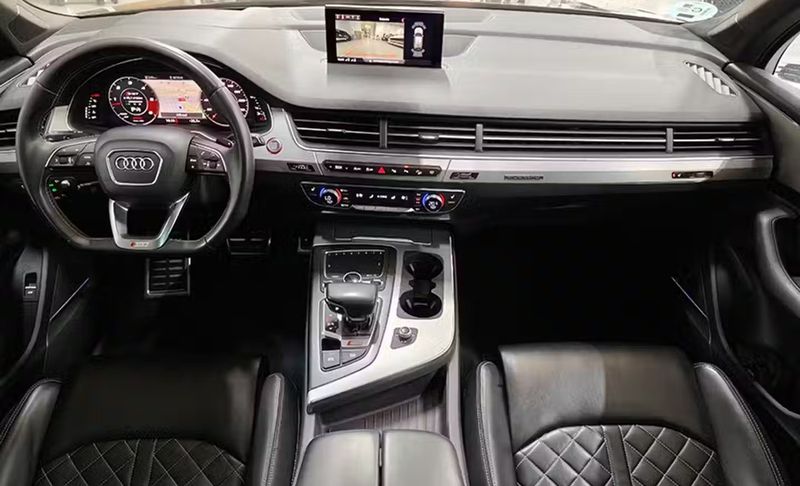 Audi Q7 • 2018 • 113,980 km 8