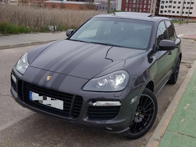 Porsche Cayenne • 2010 • 226,000 km 12