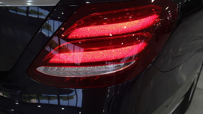 Mercedes-Benz E-Class • 2019 • 41,560 km 13