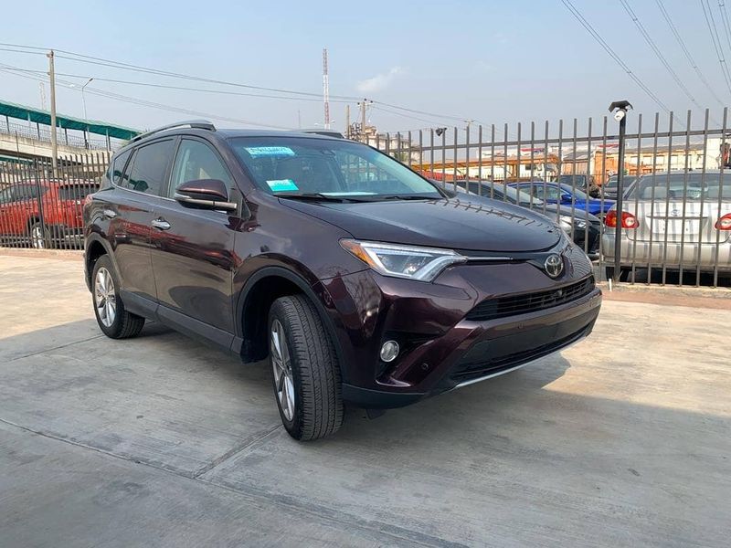 Toyota RAV4 • 2018 • 50,000 km 1