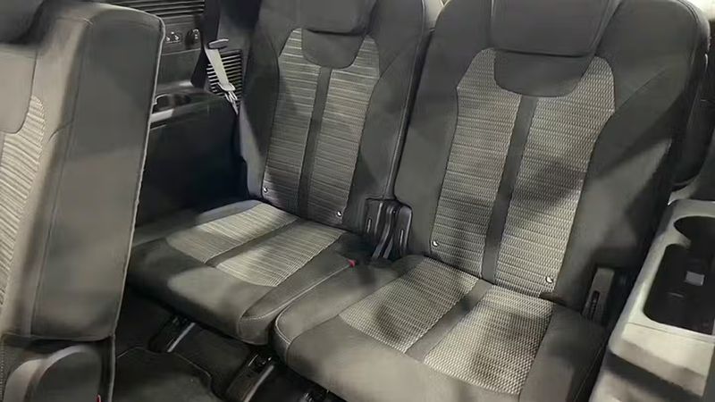 Kia Sorento Hybrid • 2021 • 45,902 km 4