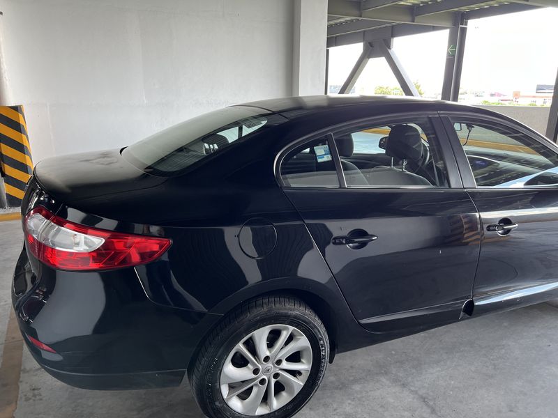 Renault Fluence • 2017 • 113,755 km 14