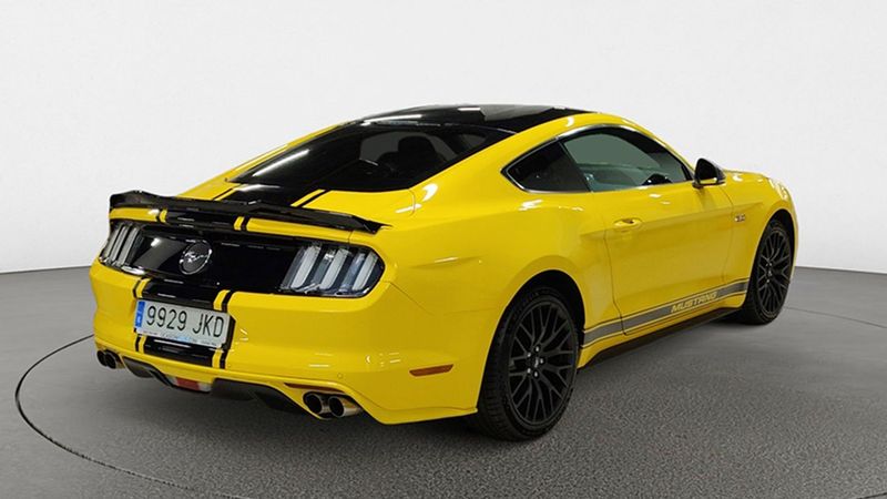 Ford Mustang • 2015 • 76,590 km 2