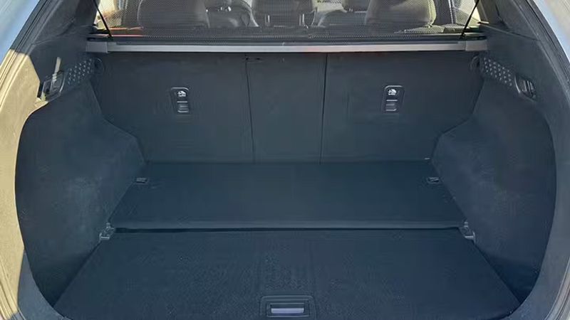 Mazda CX-5 • 2023 • 26,036 km 9