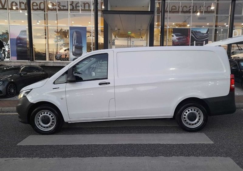 Mercedes-Benz GL • 2022 • 150,000 km 2