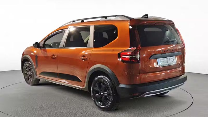 Dacia Lodgy • 2022 • 51,767 km 7