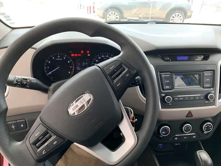 Hyundai Creta • 2021 • 55 km 4