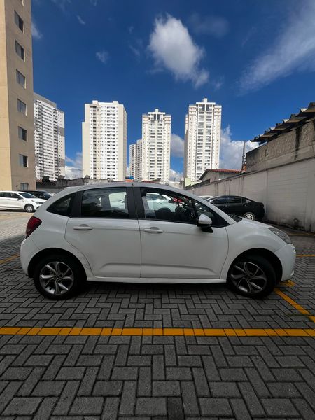 Citroën C3 • 2015 • 174,000 km 9