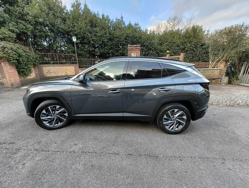 Hyundai Tucson • 2021 • 42,600 km 7