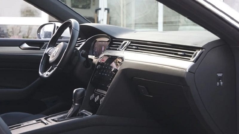 Volkswagen Arteon • 2018 • 124,600 km 8