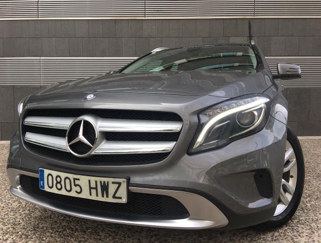 Mercedes-Benz GLA • 2014 • 110,000 km 1
