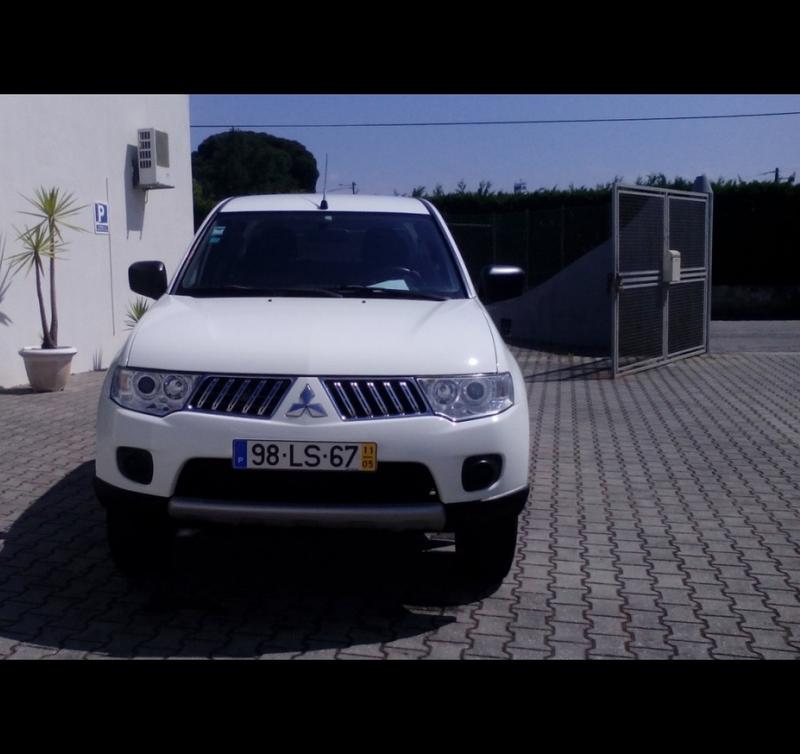 Mitsubishi L200 Pick up • 2011 • 95,500 km 2