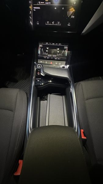 Audi e-tron • 2021 • 28,000 km 23