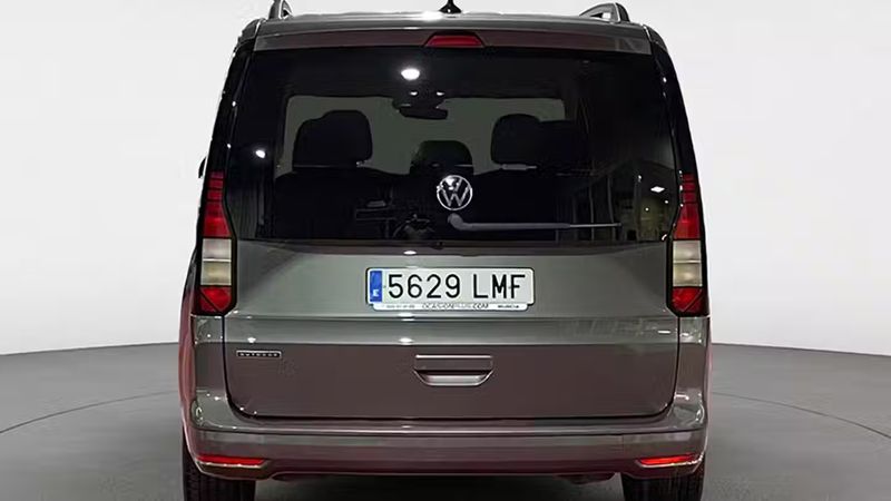 Volkswagen Caddy • 2021 • 44,361 km 11