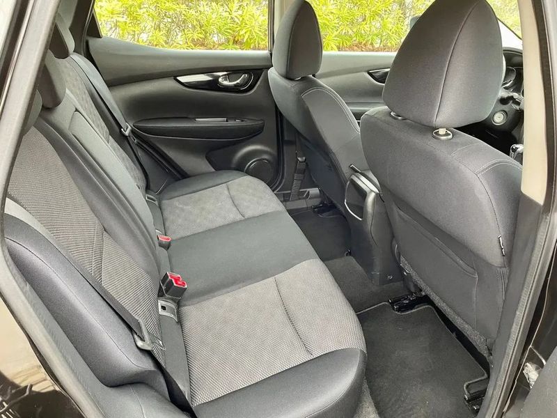 Nissan Qashqai • 2014 • 72,000 km 5