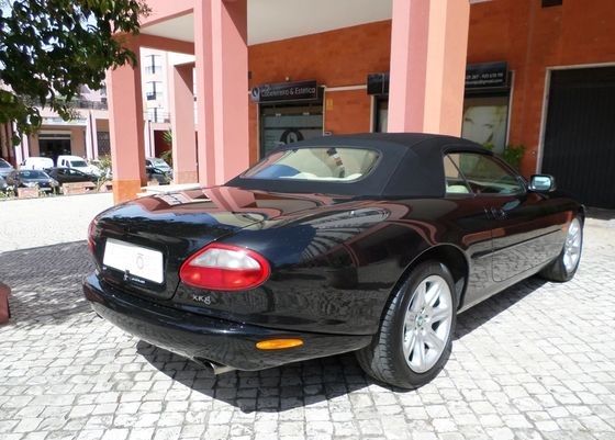 Jaguar XK8 Convertible • 2000 • 180,000 km 4