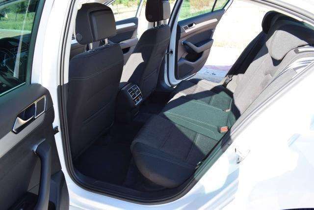 Volkswagen Passat • 2016 • 212,000 km 2