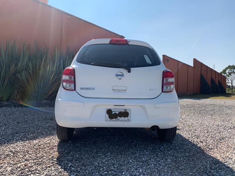 Nissan March • 2013 • 140,000 km 7