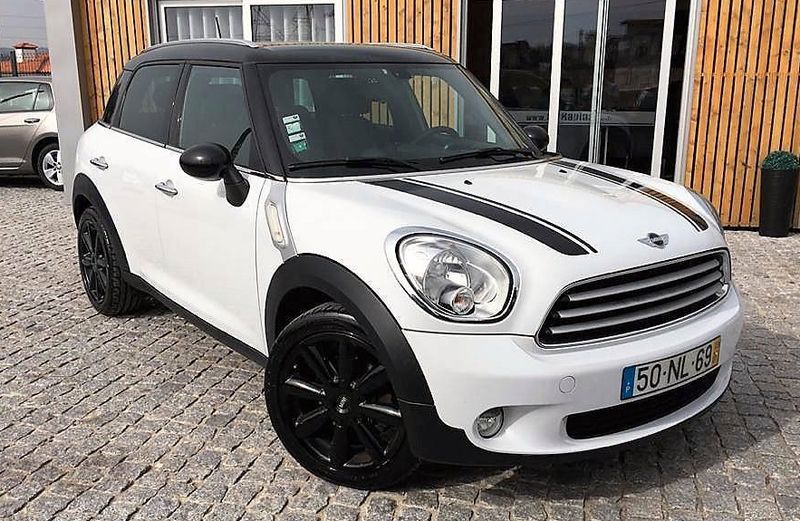 MINI Hardtop 4 Door • 2013 • 80,000 km 1