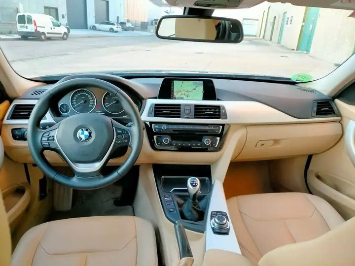 BMW 3 Series • 2016 • 99,000 km 4