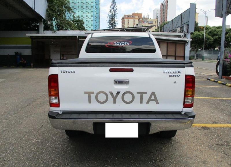 Toyota Hilux • 2011 • 148,000 km 5