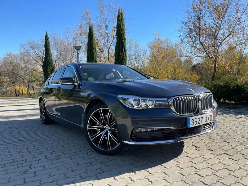 BMW 7 Series • 2017 • 137,000 km 1