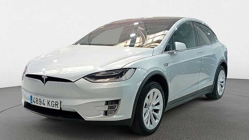 Tesla Model X • 2018 • 68,016 km 1