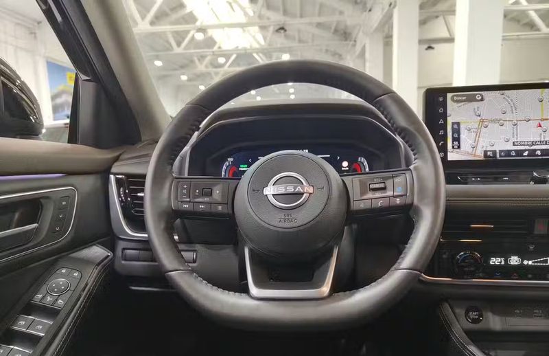 Nissan X-Trail • 2023 • 3,336 km 12