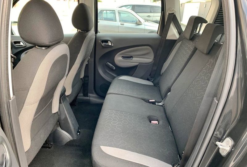 Citroën C3 Picasso • 2009 • 180,000 km 5