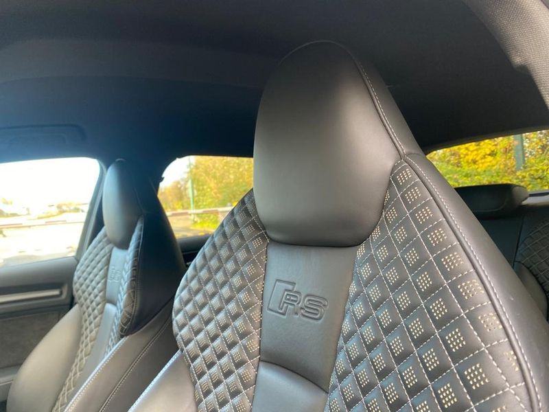 Audi RS 3 • 2018 • 42,000 km 2