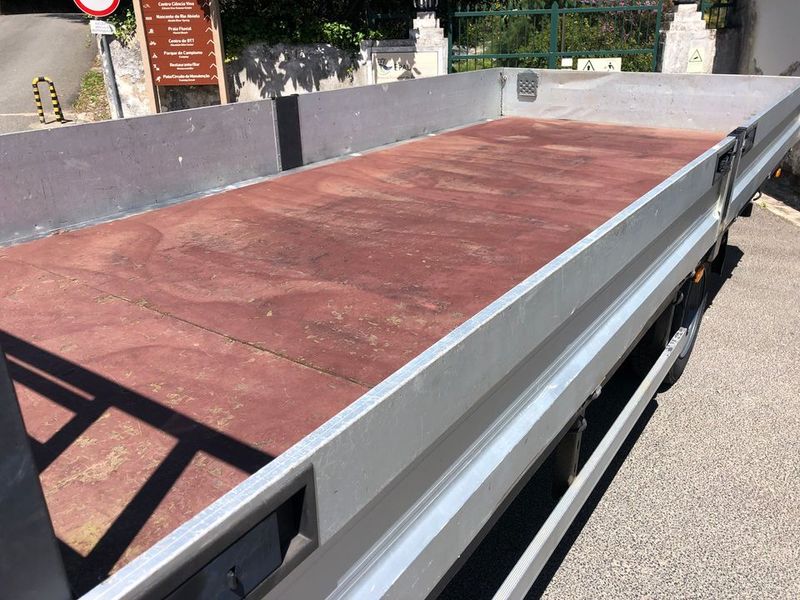 Mitsubishi Fuso canter • 2009 • 280,000 km 5