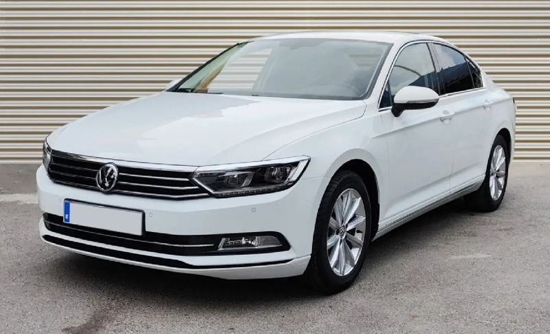 Volkswagen Passat • 2018 • 65,000 km 1