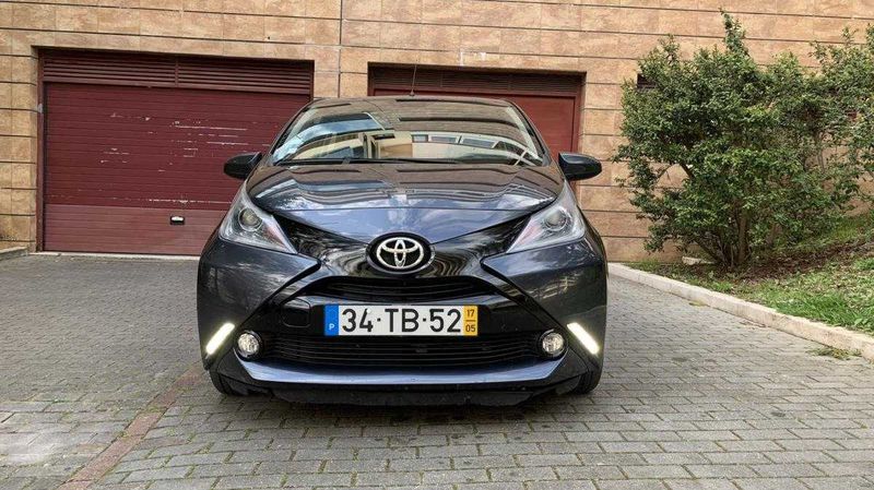 Toyota Aygo • 2017 • 104,559 km 3