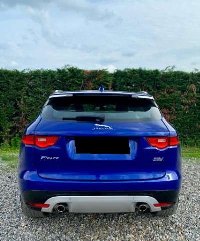Jaguar F-Pace • 2017 • 162,000 km 12