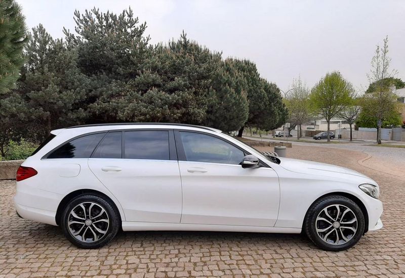 Mercedes-Benz C • 2015 • 139,999 km 6