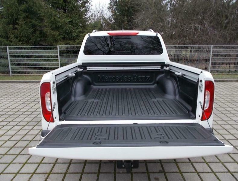 Mercedes-Benz 200 D • 2018 • 119,500 km 10