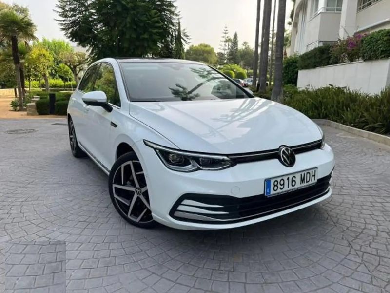 Volkswagen Golf • 2020 • 25,000 km 1